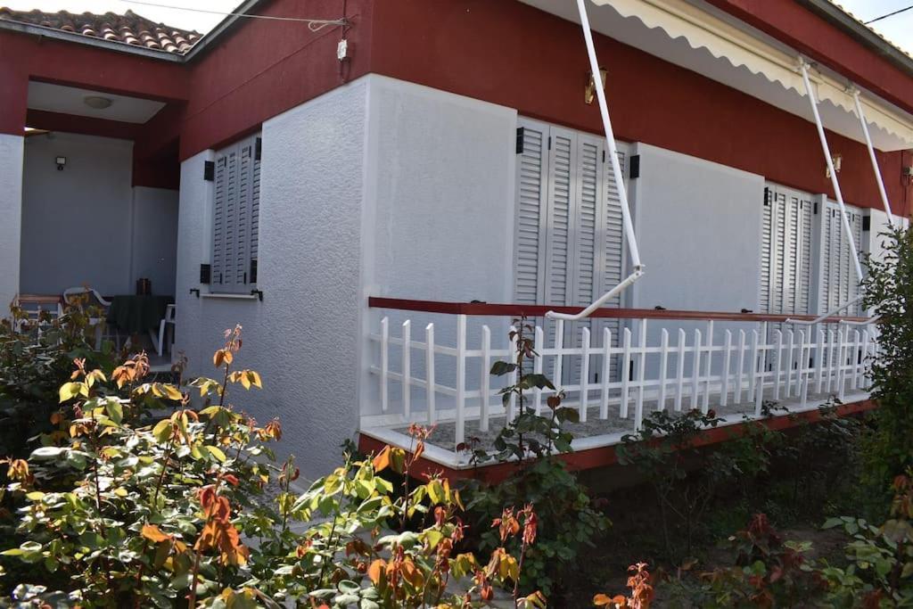 Rose'S House Apartman Tríkala Kültér fotó